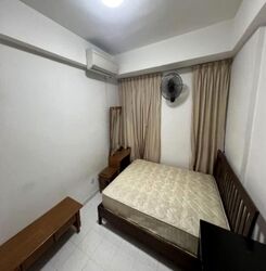 Jalan Kemaman (D12), Apartment #582365221
